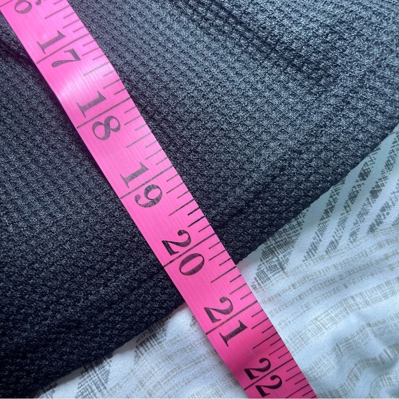 Altar’d State Women’s Black Waffle Knit Peplum Long Sleeve Blouse Top Size L - Picture 10 of 10